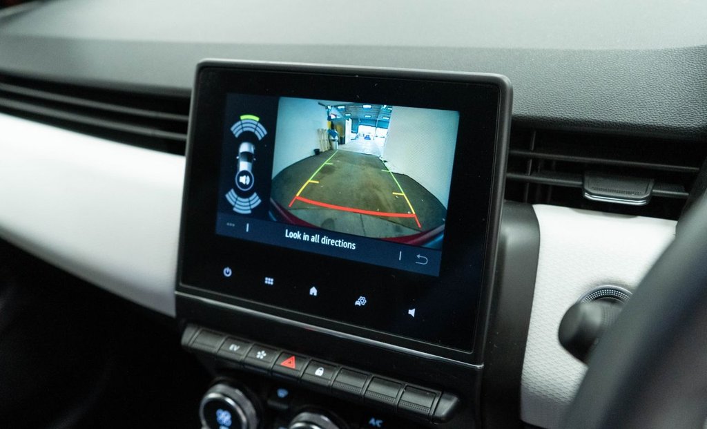 Used Renault Clio 2022 for sale - 76900341: Photo 26