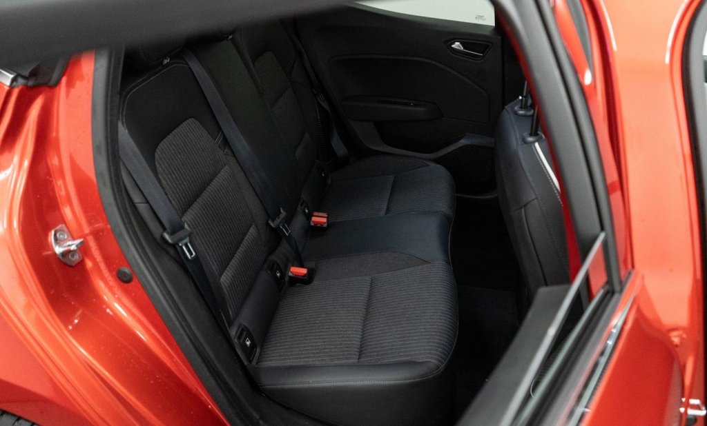 Used Renault Clio 2022 for sale - 76900341: Photo 32