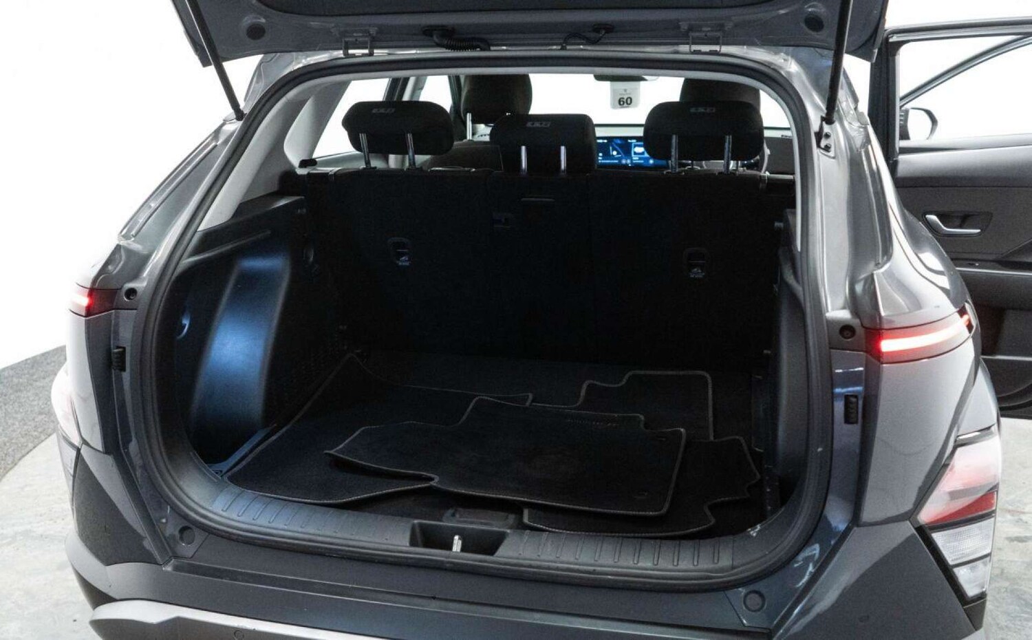 Used Hyundai KONA 2023 for sale - 77930925: Photo 34