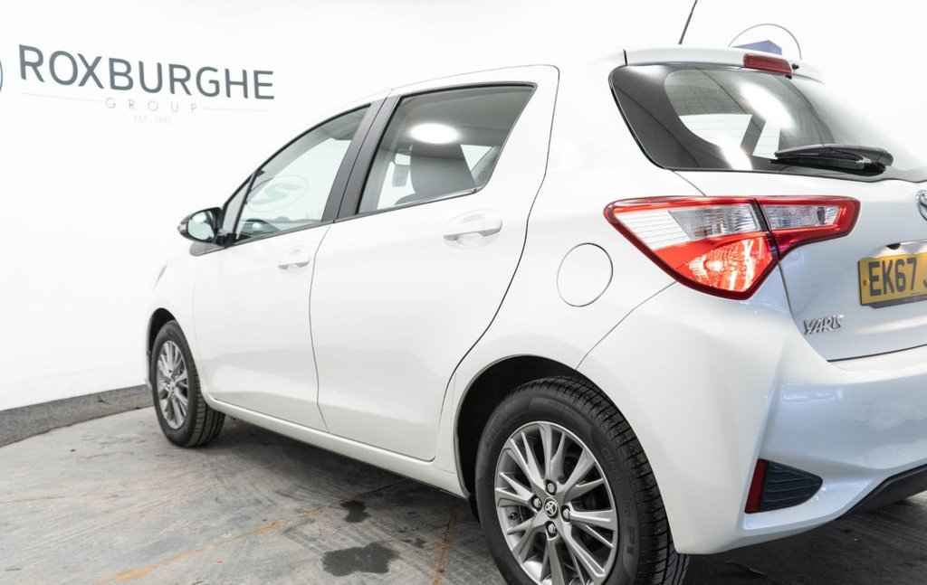 Used Toyota Yaris 2017 for sale - 77212920: Photo 19