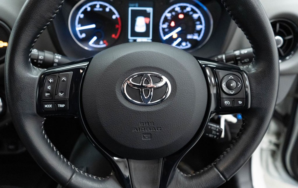 Used Toyota Yaris 2017 for sale - 77212920: Photo 24