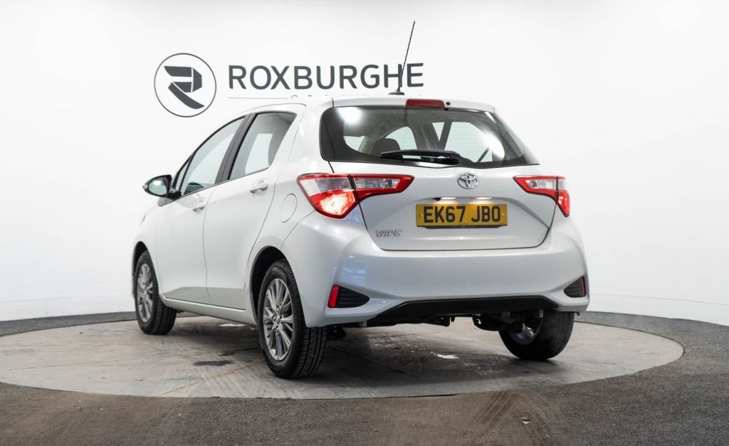 Used Toyota Yaris 2017 for sale - 77212920: Photo 5