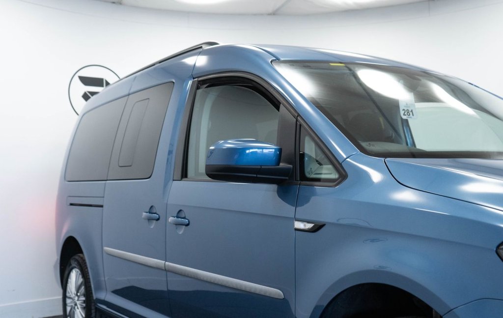 Used Volkswagen Caddy Maxi Life 2018 for sale - 77841246: Photo 12