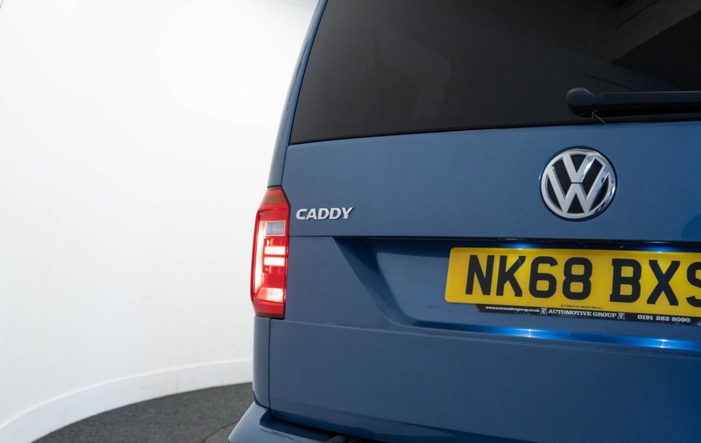 Used Volkswagen Caddy Maxi Life 2018 for sale - 77841246: Photo 17