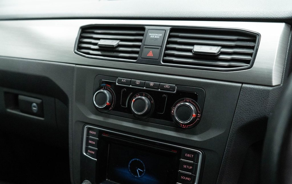 Used Volkswagen Caddy Maxi Life 2018 for sale - 77841246: Photo 27