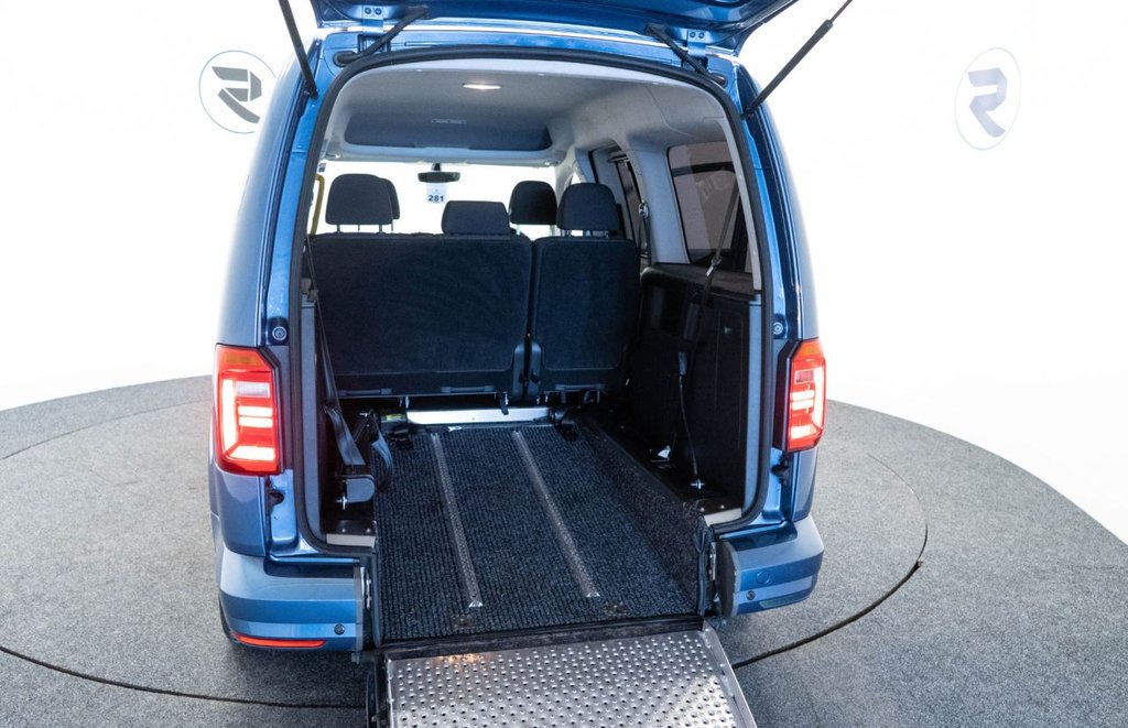 Used Volkswagen Caddy Maxi Life 2018 for sale - 77841246: Photo 35