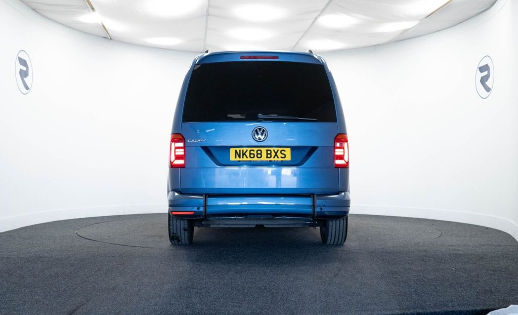 Used Volkswagen Caddy Maxi Life 2018 for sale - 77841246: Photo 7