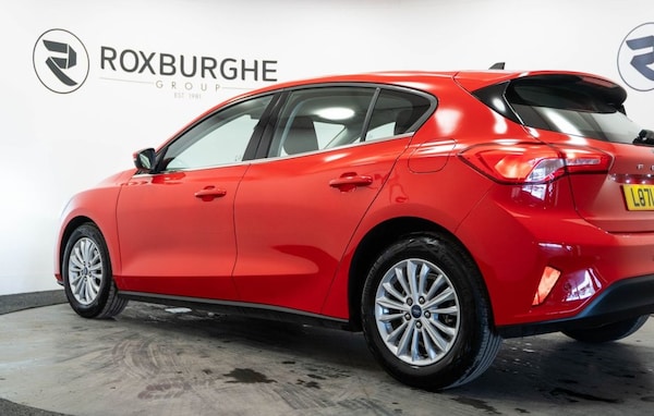 Used Ford Focus 2021 for sale - 74305944: Photo 17