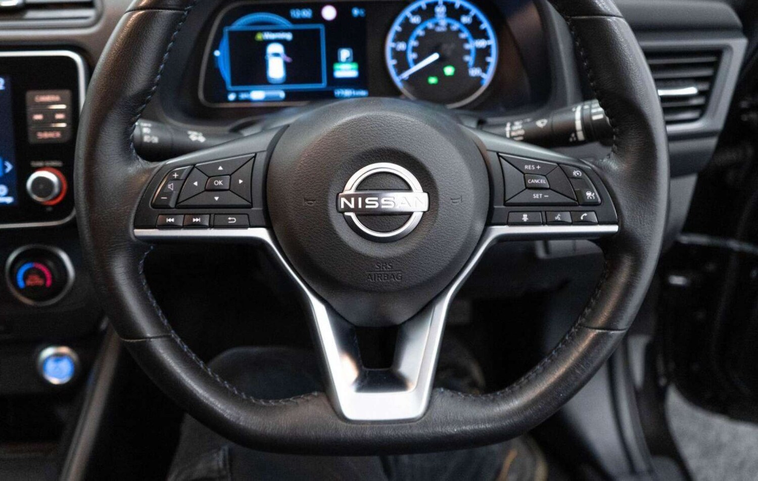 Used Nissan Leaf 2022 for sale - 77930654: Photo 23