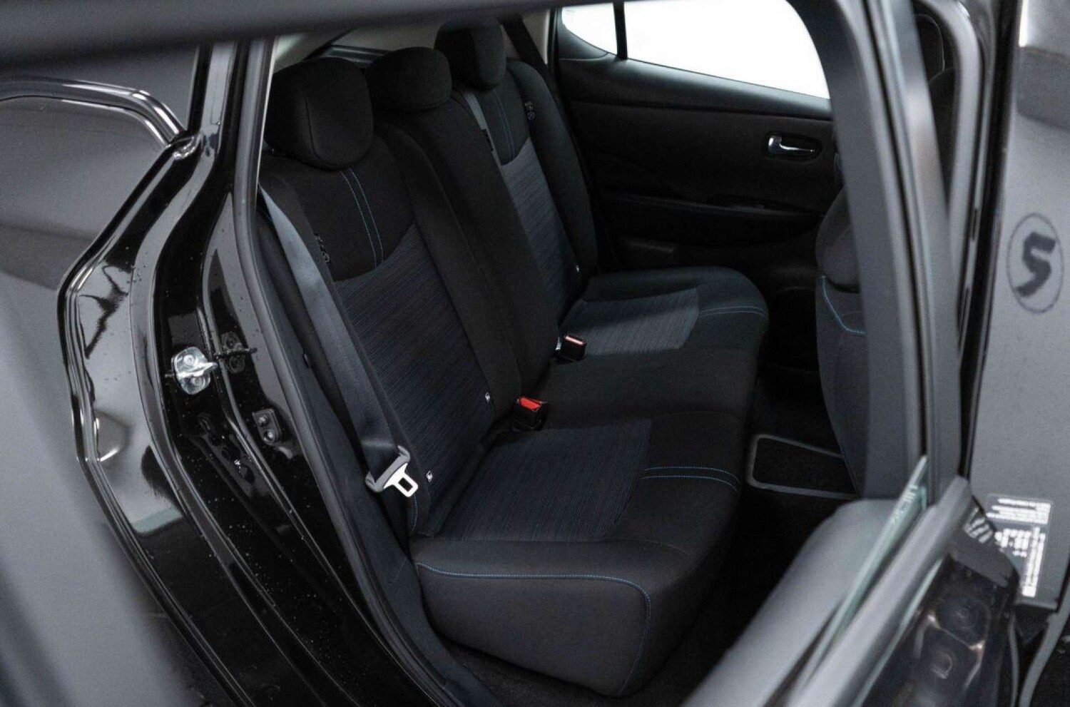 Used Nissan Leaf 2022 for sale - 77930654: Photo 31