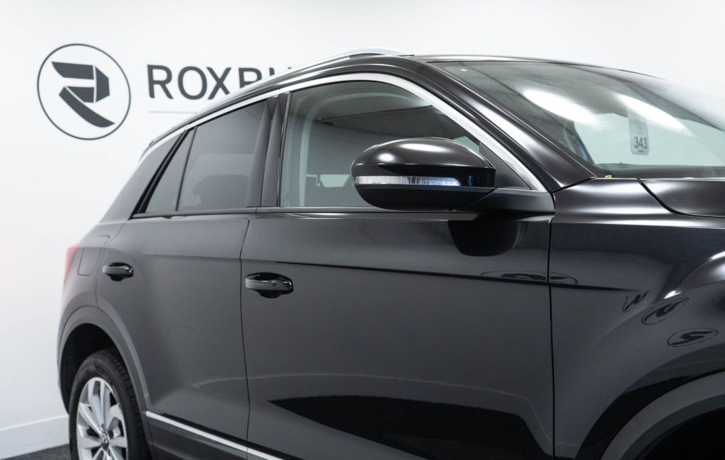 Used Volkswagen T-Roc 2022 for sale - 77546811: Photo 12