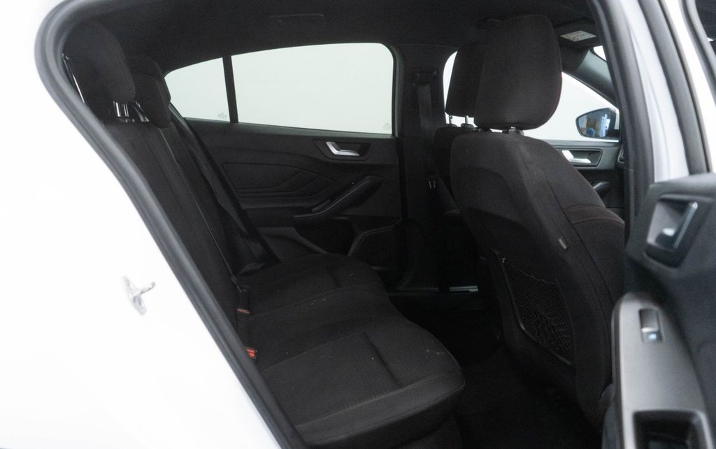 Used Ford Focus 2023 for sale - 76867335: Photo 31