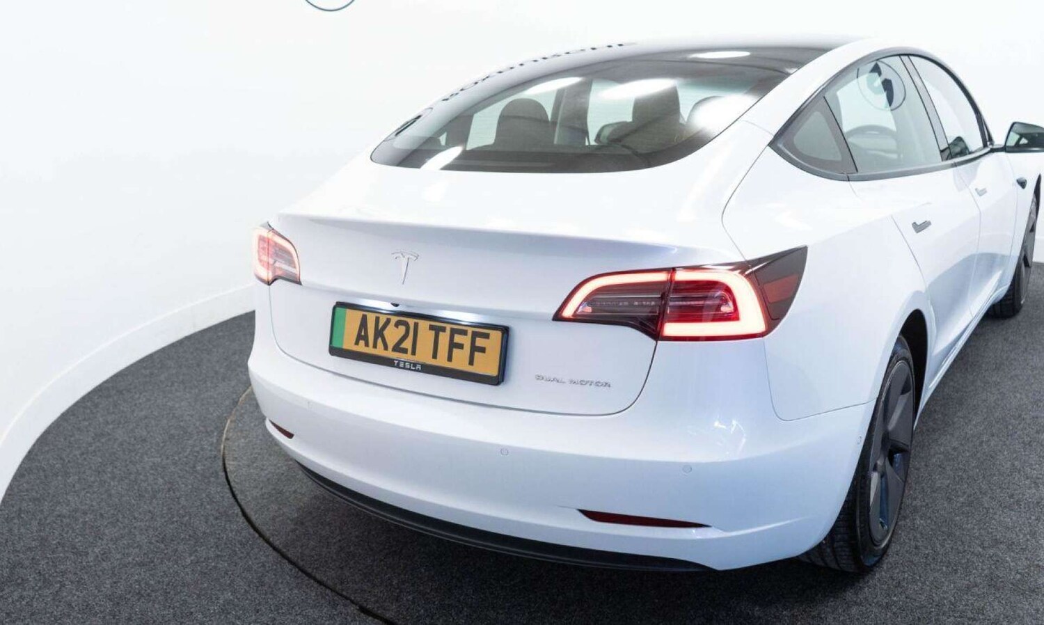 Used Tesla Model 3 2021 for sale - 77930621: Photo 16