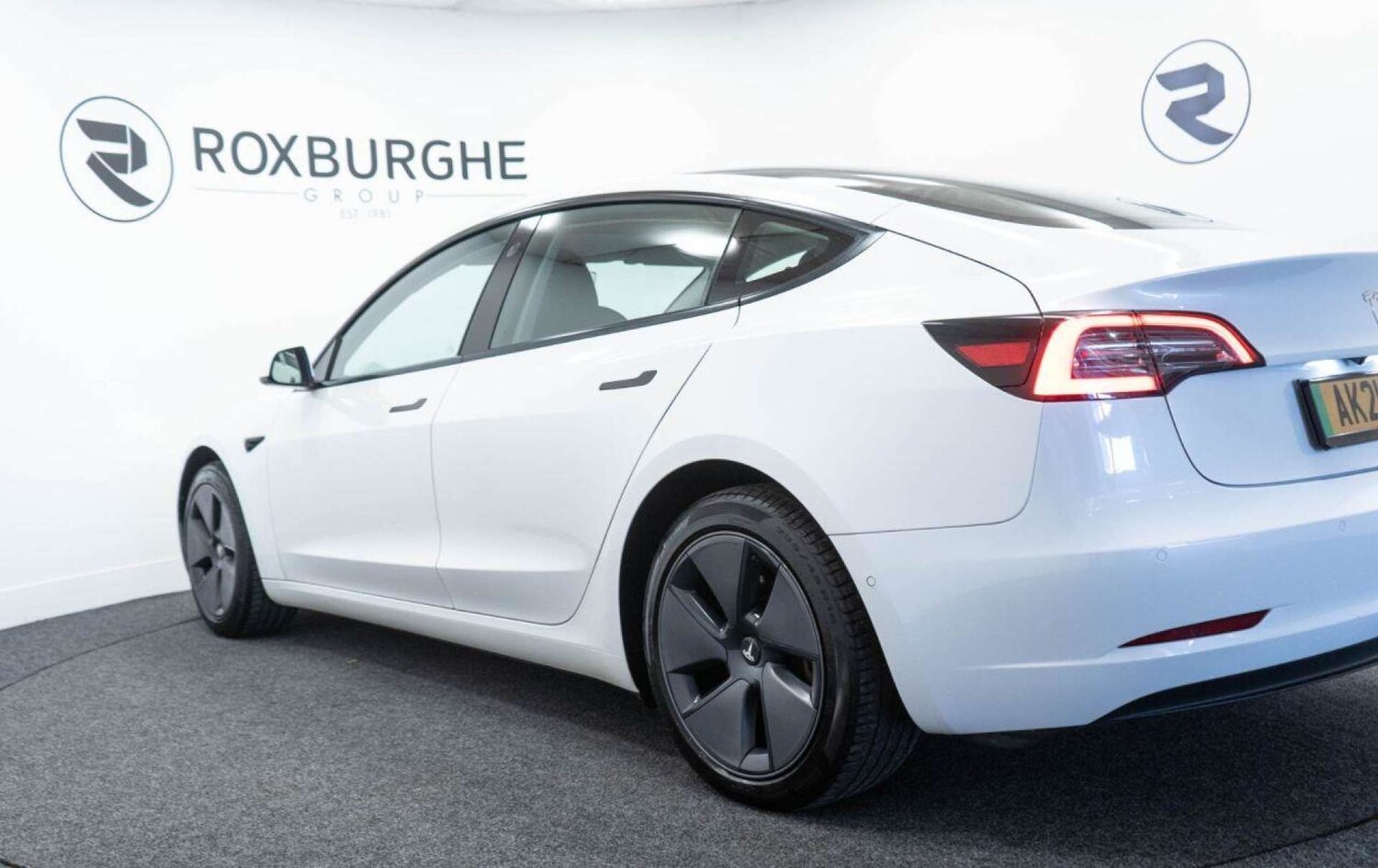 Used Tesla Model 3 2021 for sale - 77930621: Photo 19