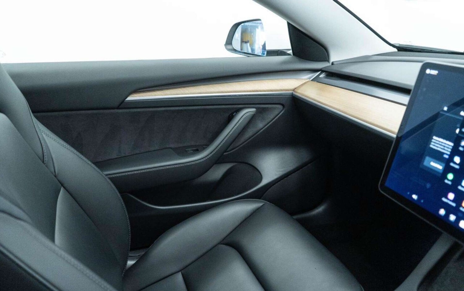 Used Tesla Model 3 2021 for sale - 77930621: Photo 29