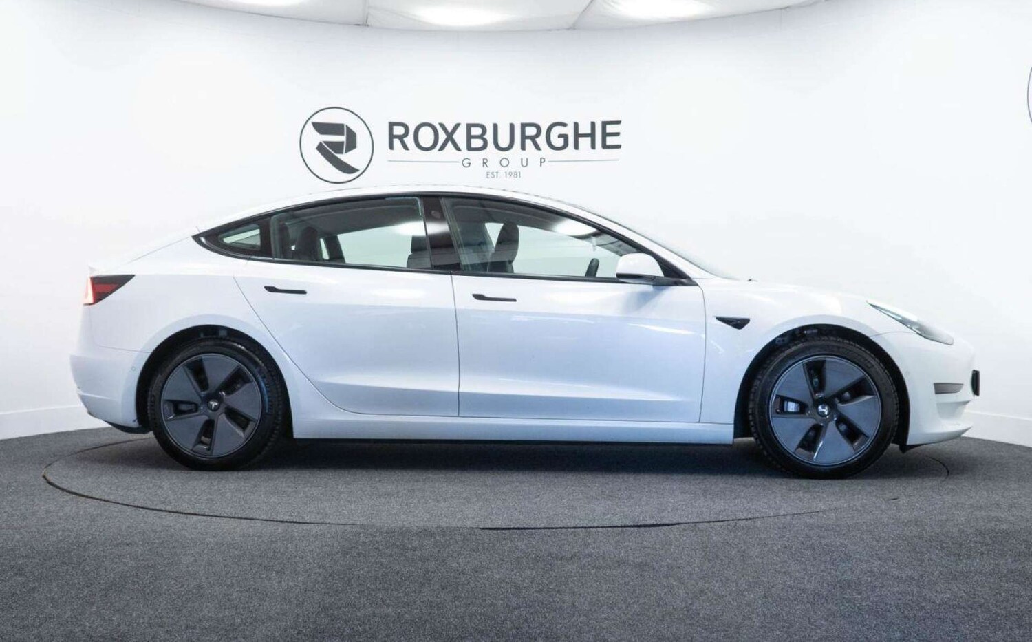 Used Tesla Model 3 2021 for sale - 77930621: Photo 9