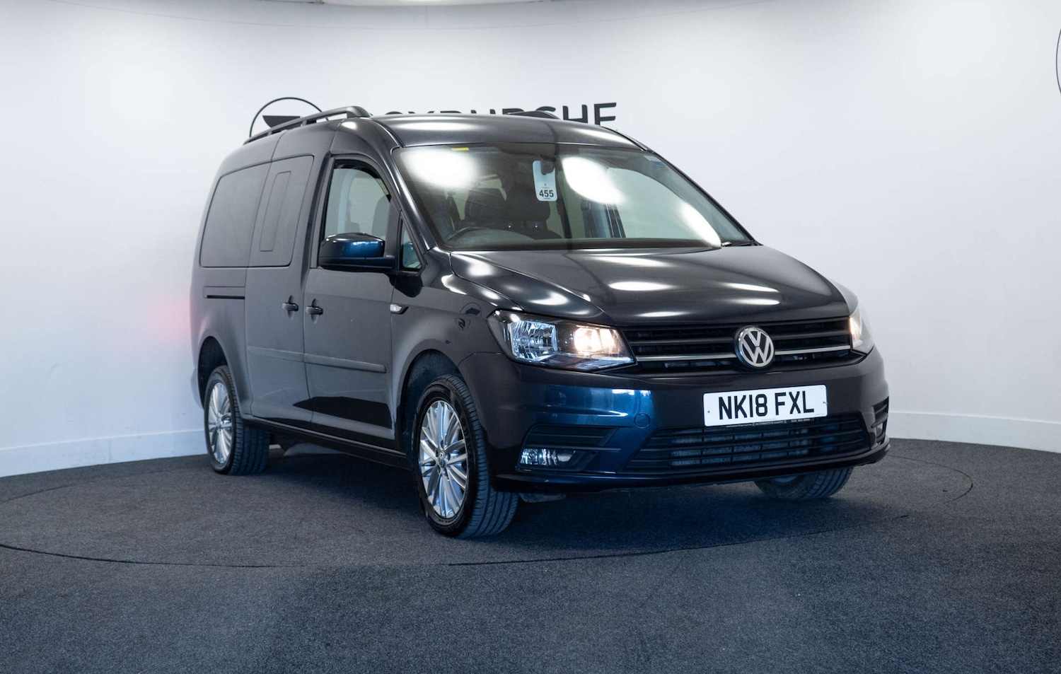 Used Volkswagen Caddy Maxi Life 2018 for sale - 77950395: Photo 1