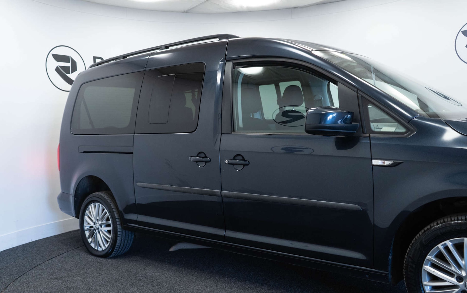 Used Volkswagen Caddy Maxi Life 2018 for sale - 77950395: Photo 14