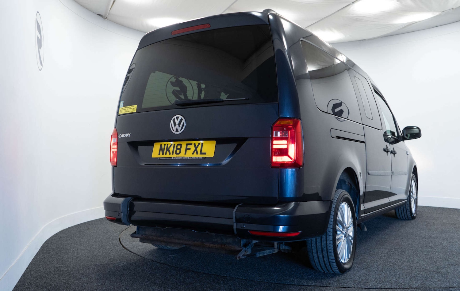 Used Volkswagen Caddy Maxi Life 2018 for sale - 77950395: Photo 16