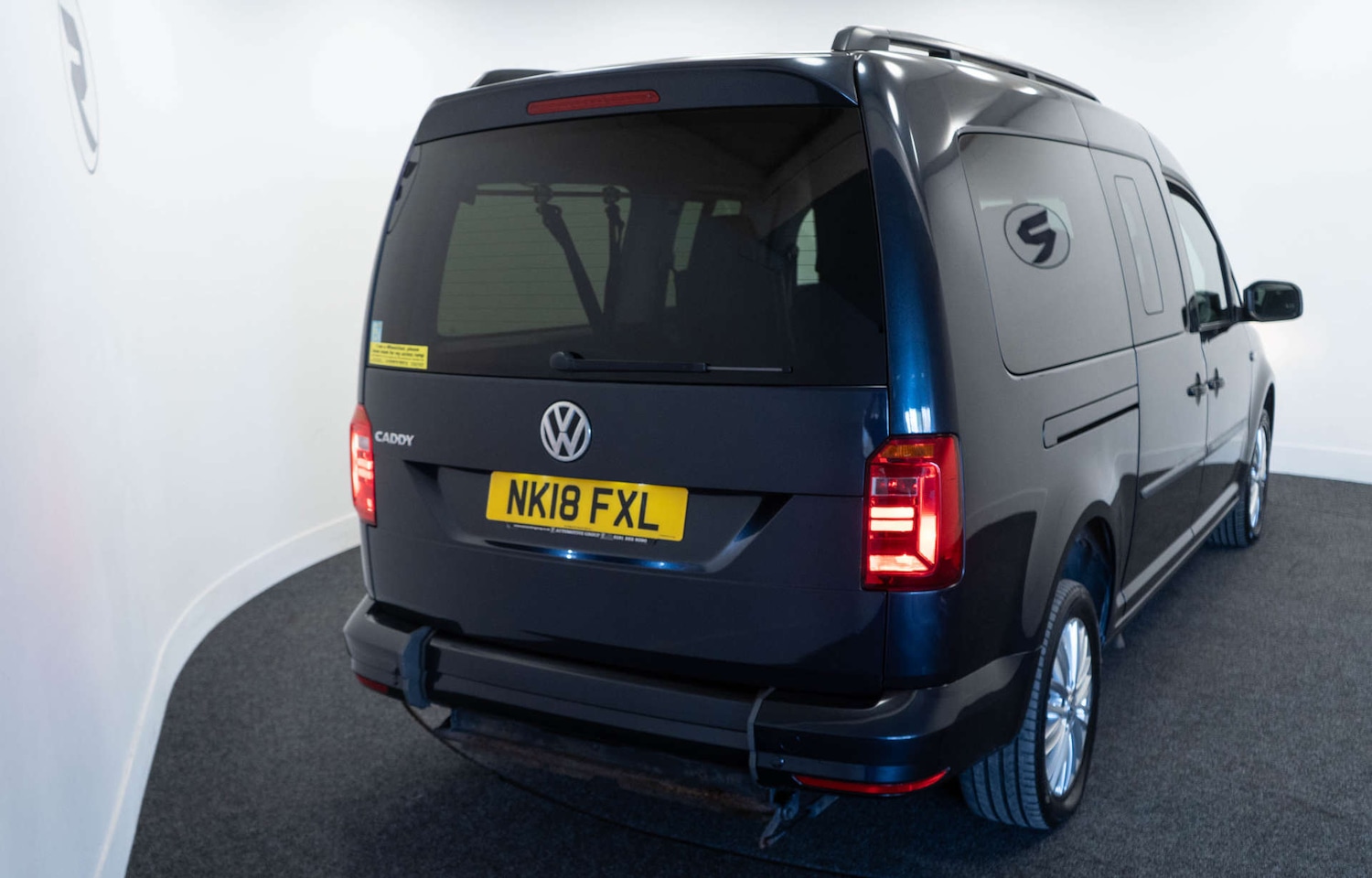 Used Volkswagen Caddy Maxi Life 2018 for sale - 77950395: Photo 17