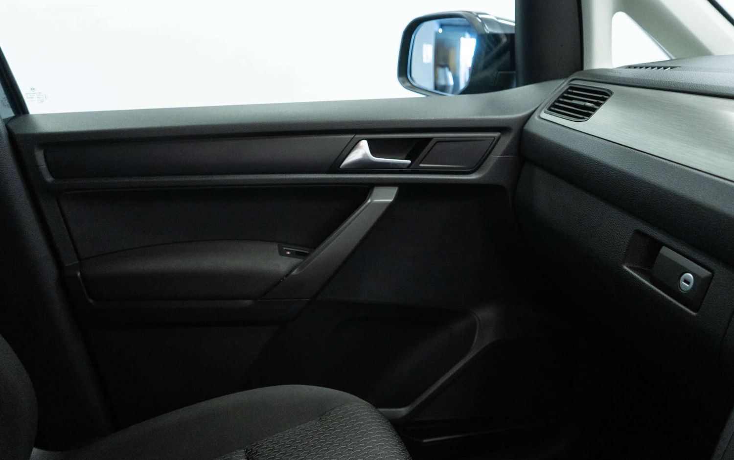 Used Volkswagen Caddy Maxi Life 2018 for sale - 77950395: Photo 32