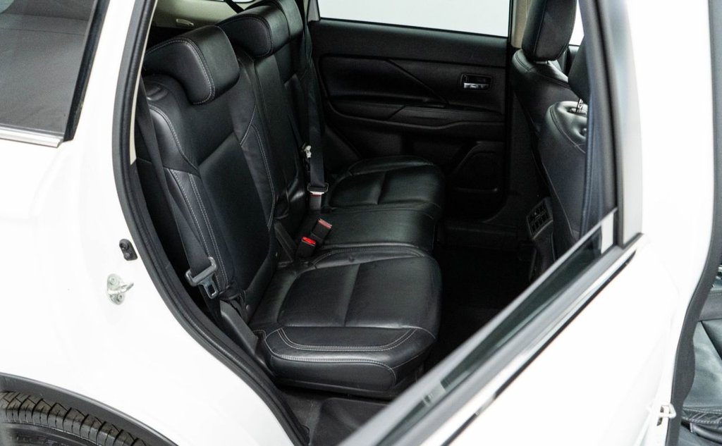 Used Mitsubishi Outlander 2020 for sale - 76395728: Photo 33