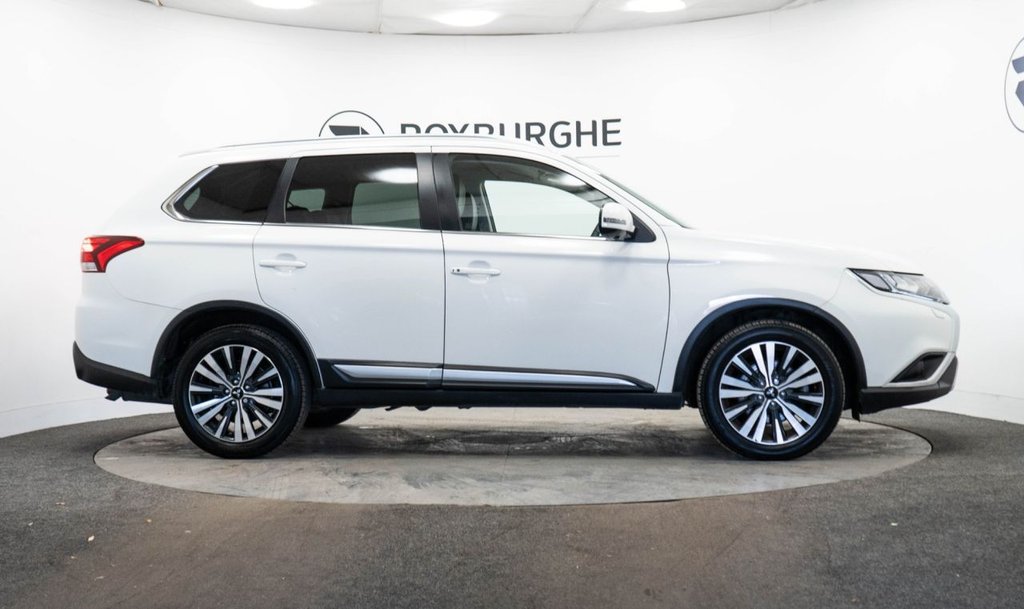 Used Mitsubishi Outlander 2020 for sale - 76395728: Photo 9