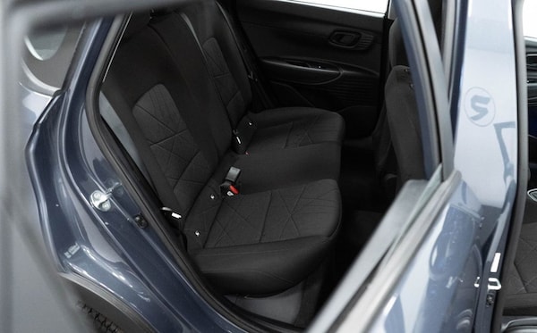 Used Hyundai BAYON 2022 for sale - 76202432: Photo 32