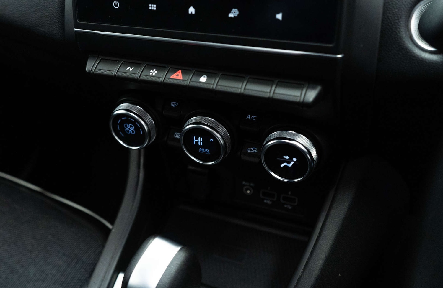 Used Renault Captur 2023 for sale - 78111288: Photo 29