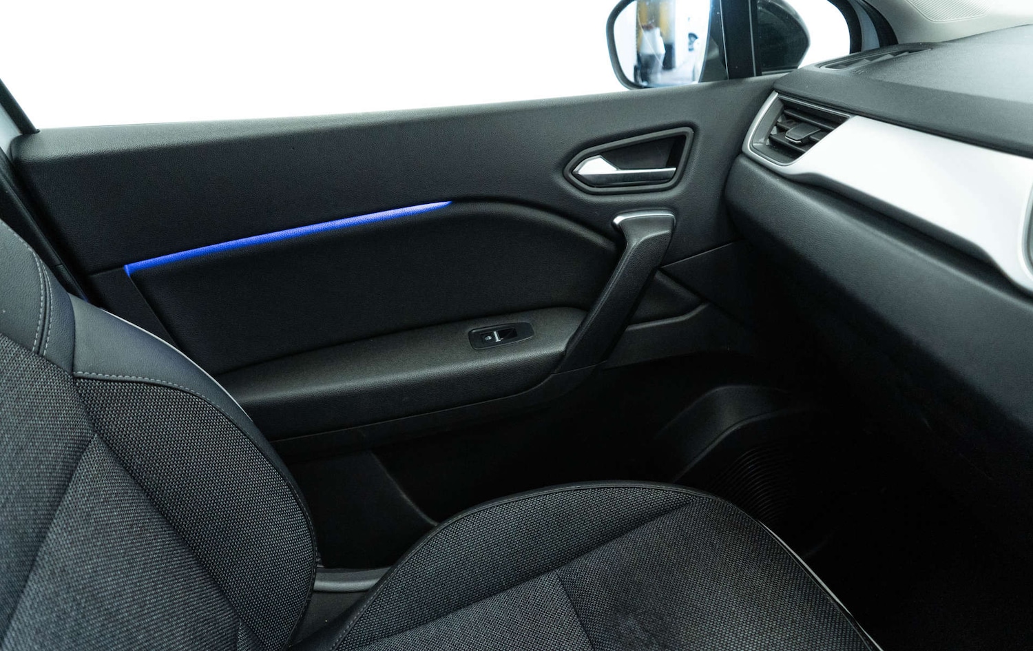 Used Renault Captur 2023 for sale - 78111288: Photo 31