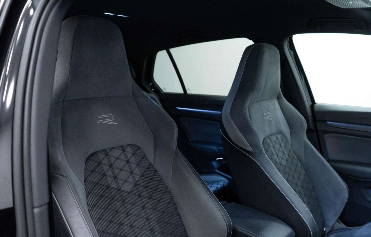 Used Volkswagen Golf 2020 for sale - 77930829: Photo 22