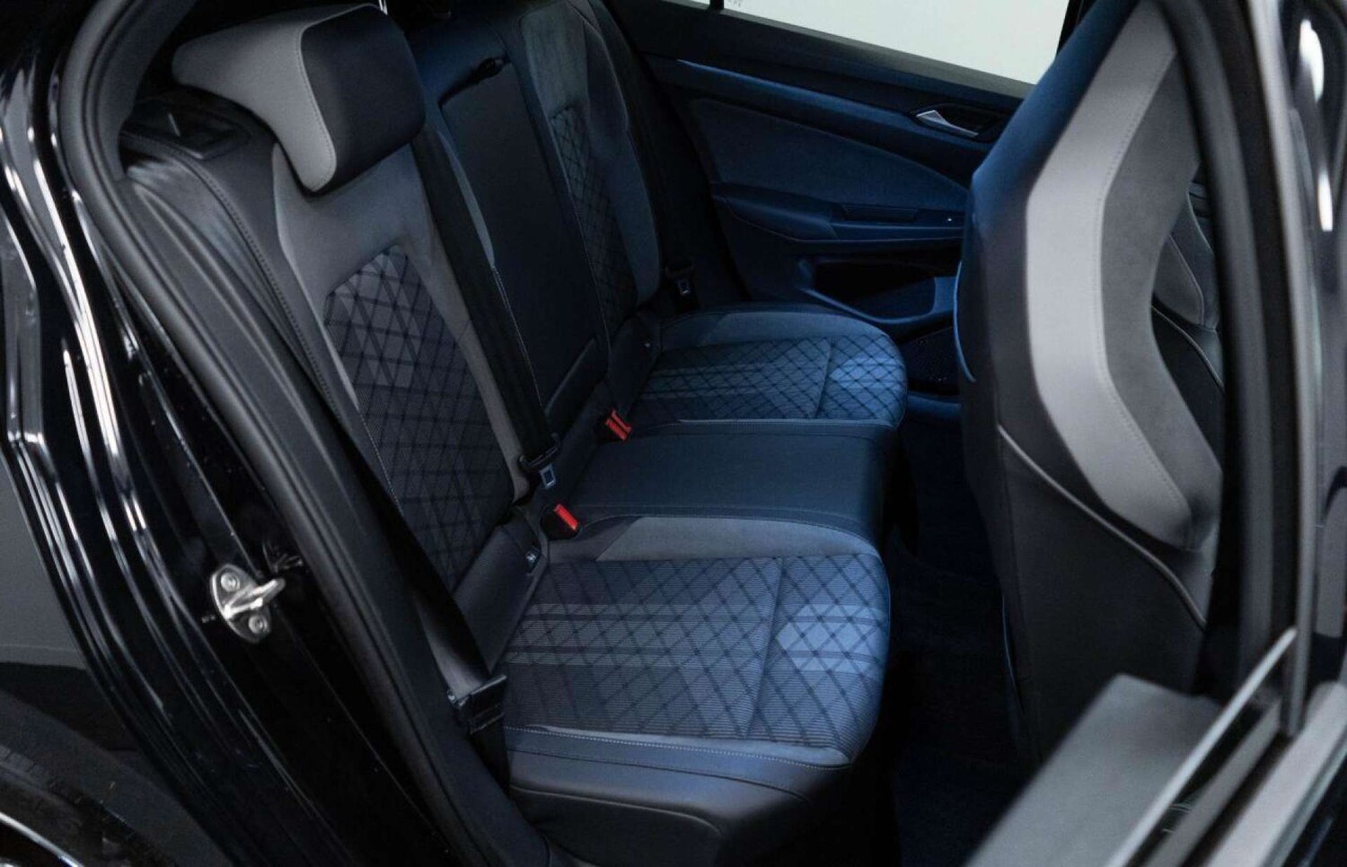 Used Volkswagen Golf 2020 for sale - 77930829: Photo 34