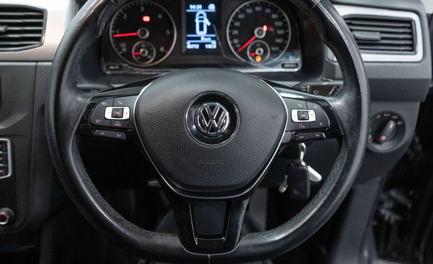 Used Volkswagen Caddy Maxi Life 2018 for sale - 78027795: Photo 25