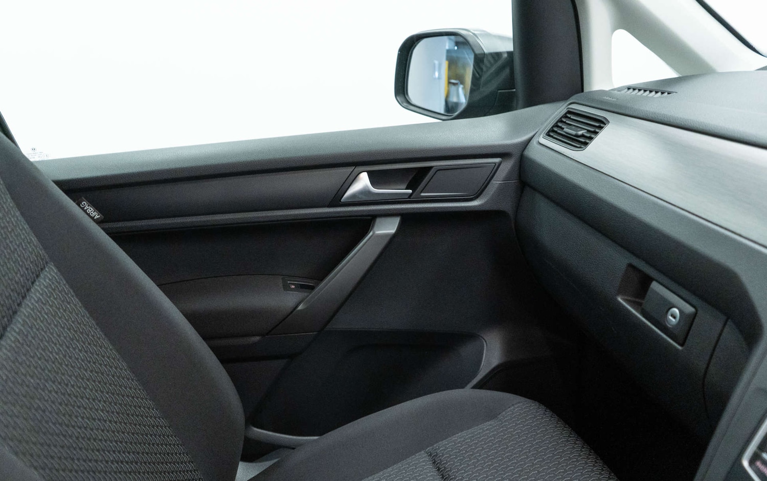 Used Volkswagen Caddy Maxi Life 2018 for sale - 78027795: Photo 28