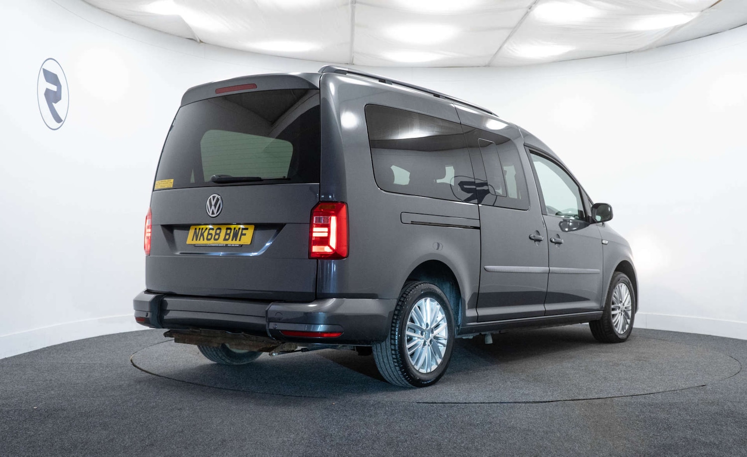 Used Volkswagen Caddy Maxi Life 2018 for sale - 78027795: Photo 8