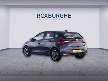 Used Hyundai i20 2023 for sale - 77879388: Photo