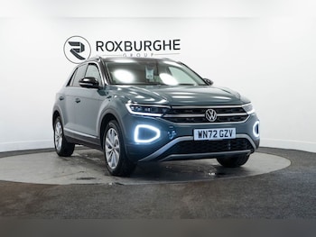 Used Volkswagen T-Roc 2022 for sale - 77525926: Photo