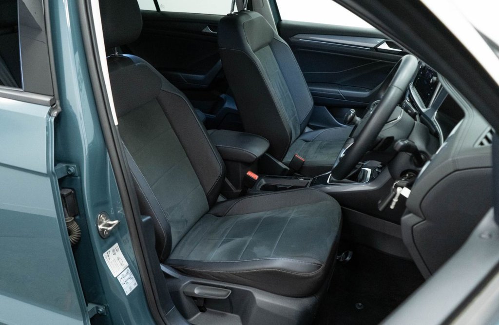 Used Volkswagen T-Roc 2022 for sale - 77525926: Photo 21