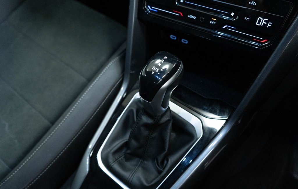 Used Volkswagen T-Roc 2022 for sale - 77525926: Photo 29