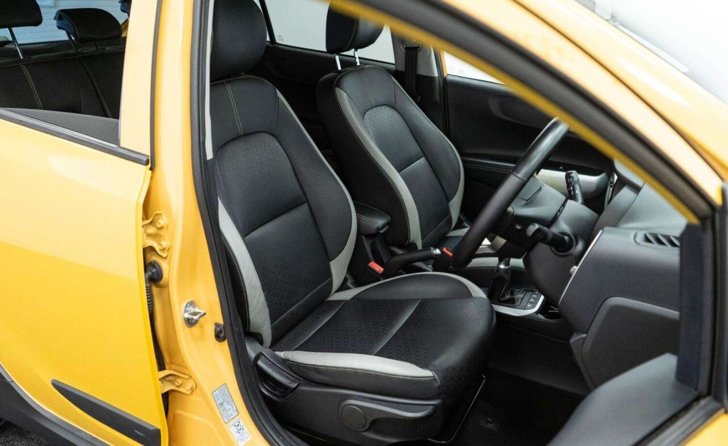 Used Kia Picanto 2023 for sale - 77930884: Photo 22