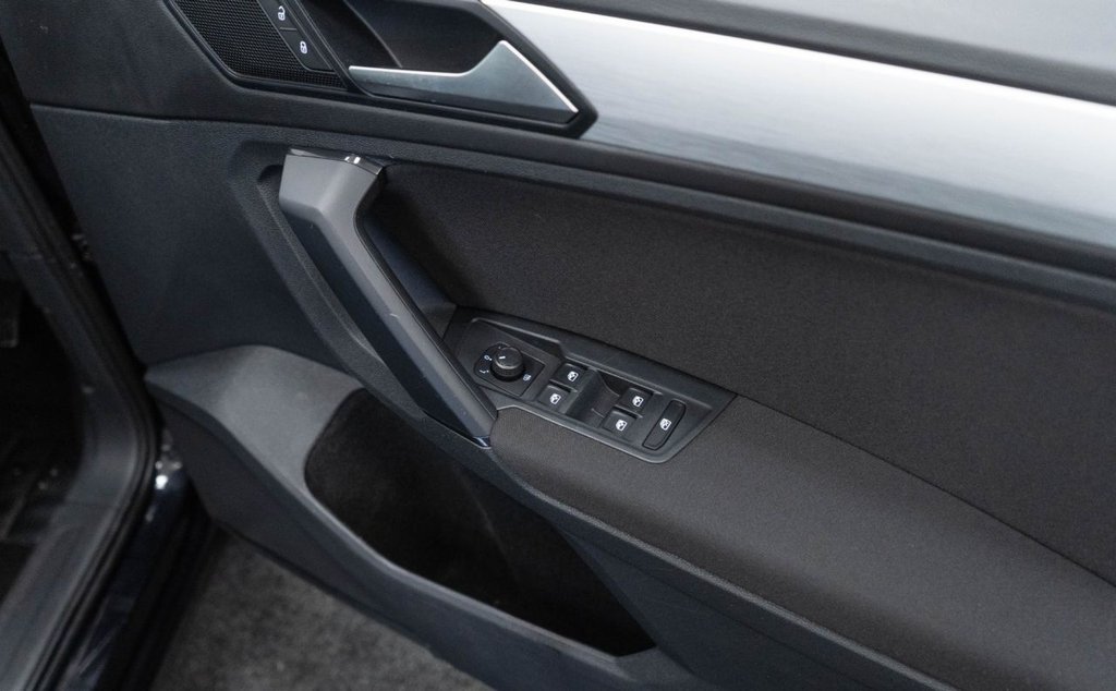 Used Volkswagen Tiguan 2021 for sale - 77642199: Photo 23