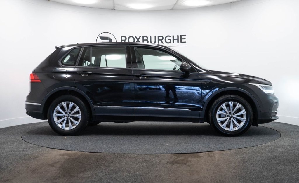 Used Volkswagen Tiguan 2021 for sale - 77642199: Photo 9