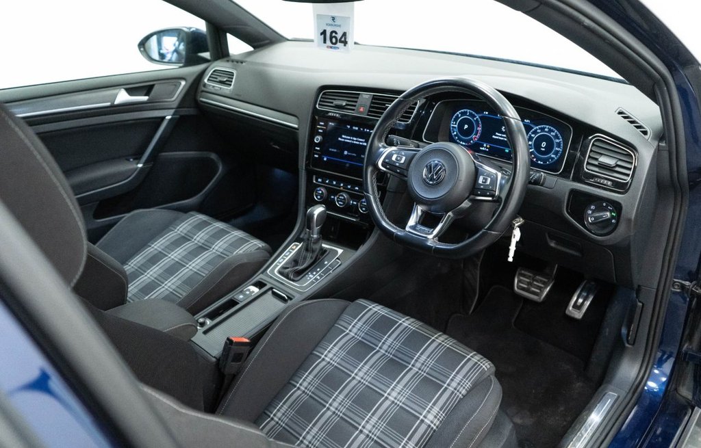 Used Volkswagen Golf 2019 for sale - 77276314: Photo 23