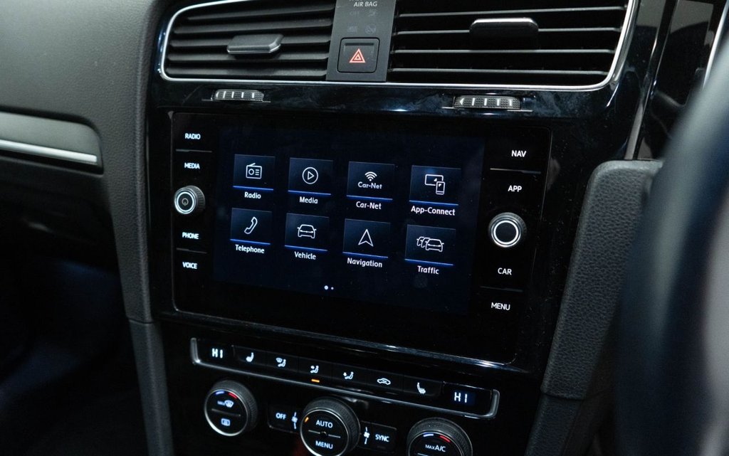 Used Volkswagen Golf 2019 for sale - 77276314: Photo 31