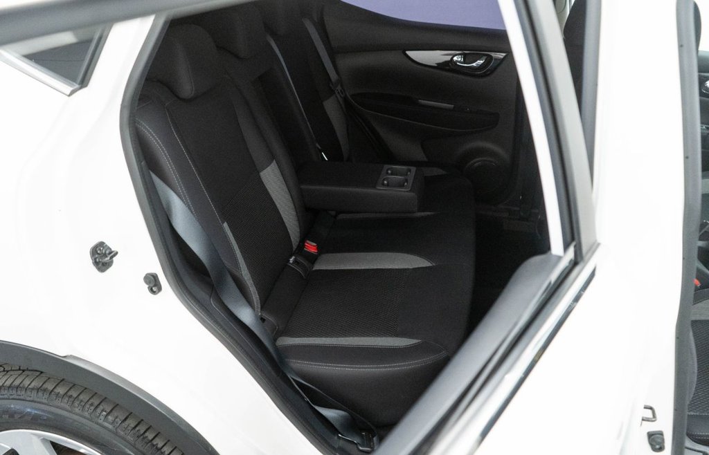 Vehicle 33