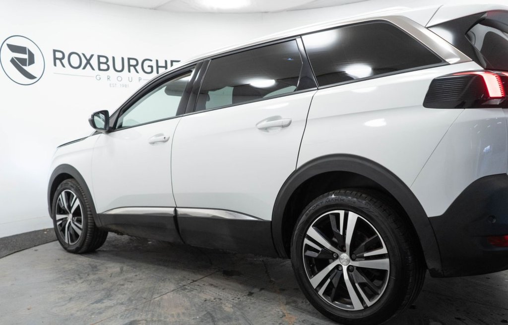 Used Peugeot 5008 2020 for sale - 77014421: Photo 19