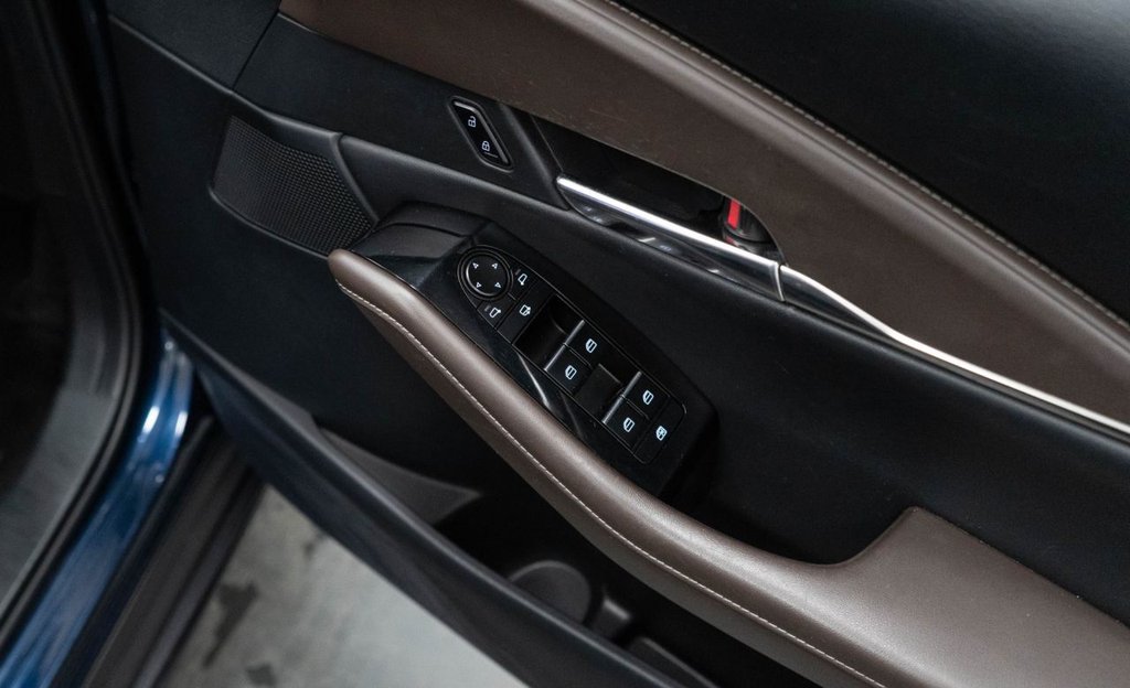 Used Mazda CX-30 2022 for sale - 76617738: Photo 23