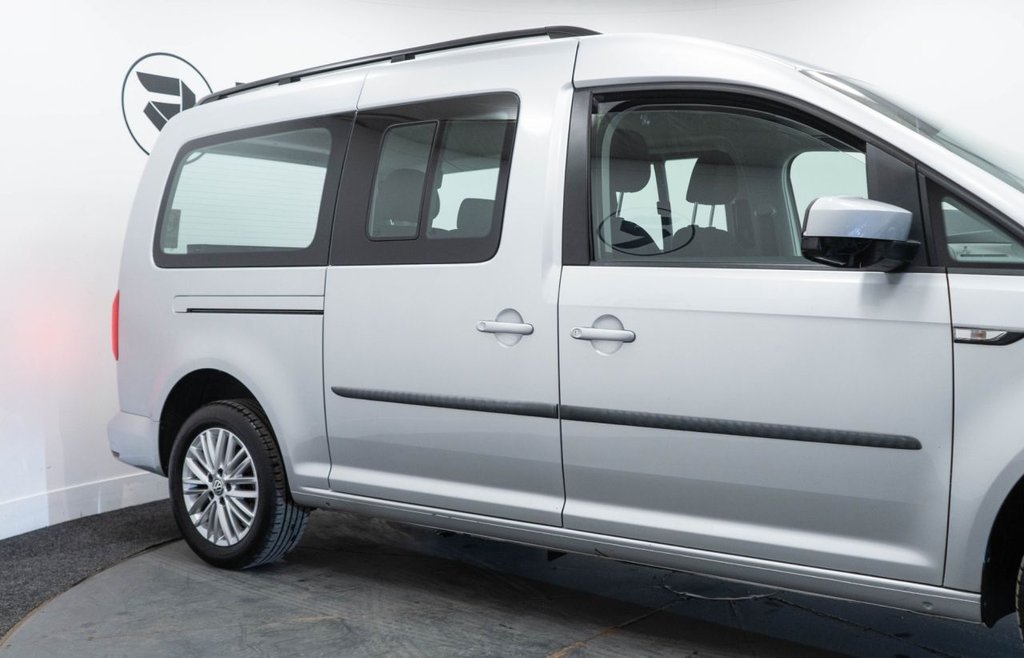 Used Volkswagen Caddy Maxi Life 2019 for sale - 77328218: Photo 13