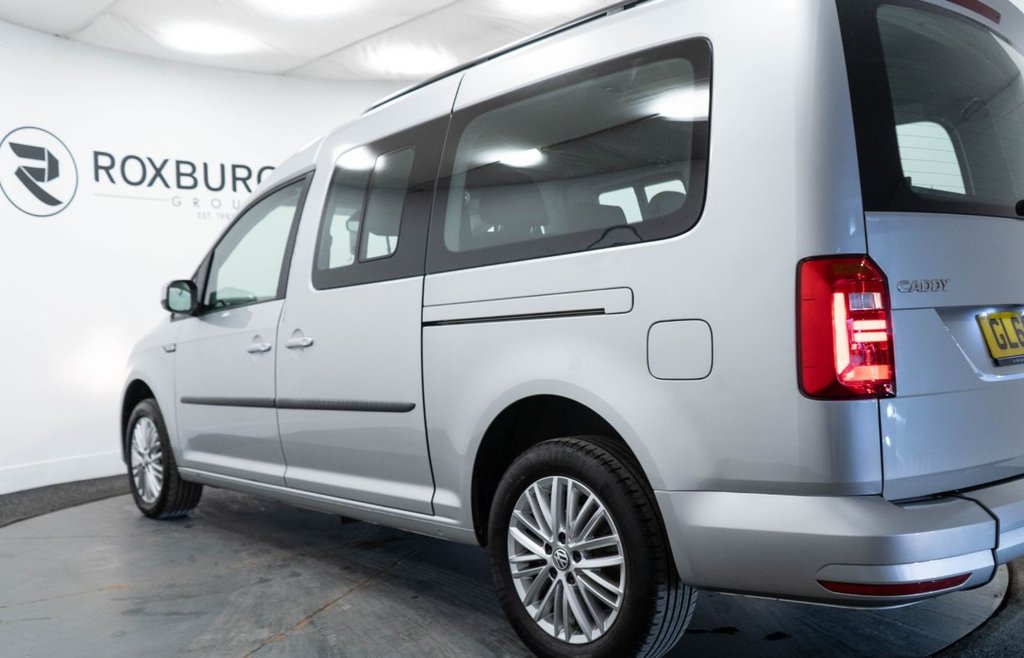 Used Volkswagen Caddy Maxi Life 2019 for sale - 77328218: Photo 19