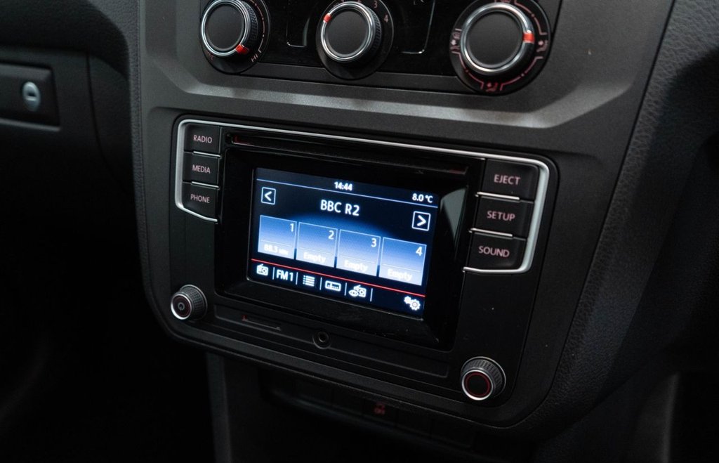 Used Volkswagen Caddy Maxi Life 2019 for sale - 77328218: Photo 28